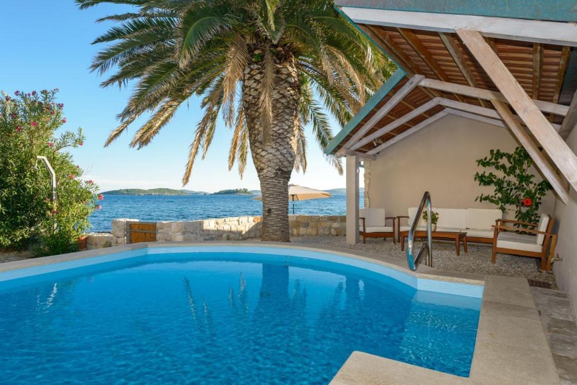 Luxury Beachfront Villa Mare With Private Pool At The Beach Orebic - Peljesac Kültér fotó