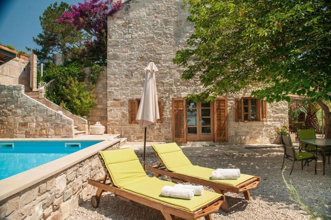 Luxury Beachfront Villa Mare With Private Pool At The Beach Orebic - Peljesac Kültér fotó