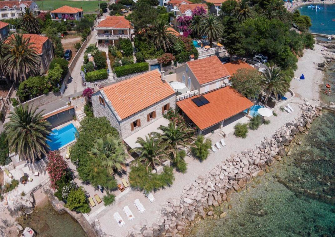 Luxury Beachfront Villa Mare With Private Pool At The Beach Orebic - Peljesac Kültér fotó