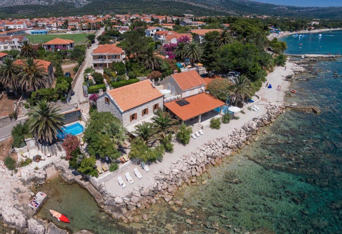 Luxury Beachfront Villa Mare With Private Pool At The Beach Orebic - Peljesac Kültér fotó