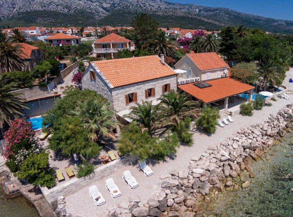 Luxury Beachfront Villa Mare With Private Pool At The Beach Orebic - Peljesac Kültér fotó